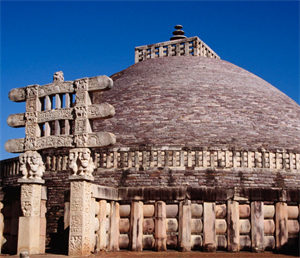  Indore – Sanchi( 370 Km / 7 Hrs) – Bhopal – Agra(Shatabdi Express, ~9 Hrs) 
